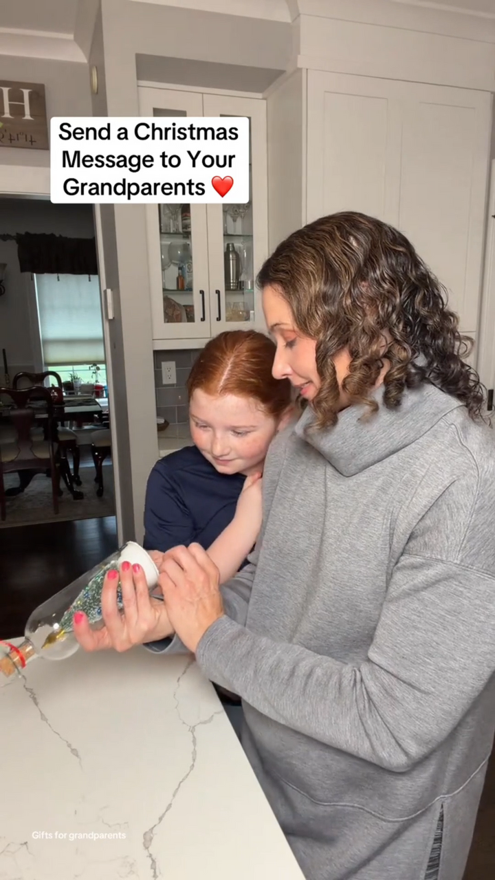 Review by Nicole Carter